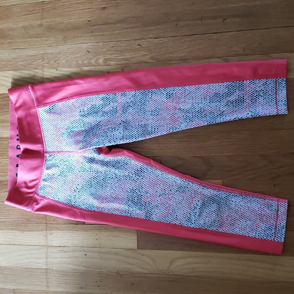 Under Armour Compression Heat Gear Athletic Pants Women's Size Small to Medium